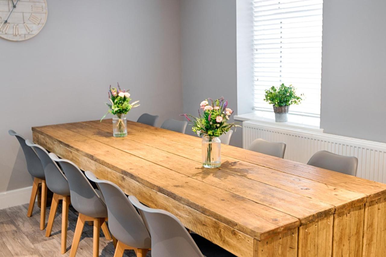3 Rm Studio, Open-Plan Living, Dining, & Kitchen Llanelli Eksteriør bilde