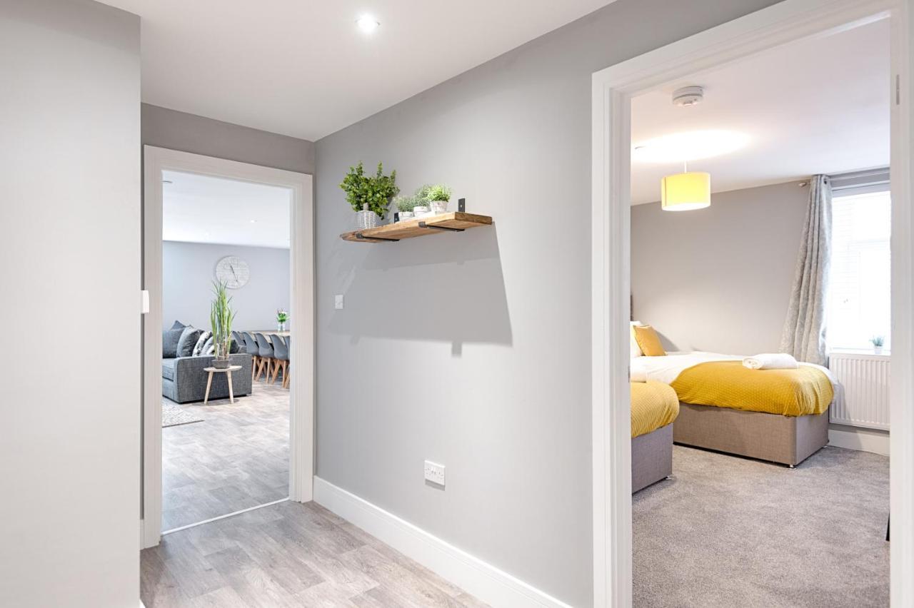 3 Rm Studio, Open-Plan Living, Dining, & Kitchen Llanelli Eksteriør bilde