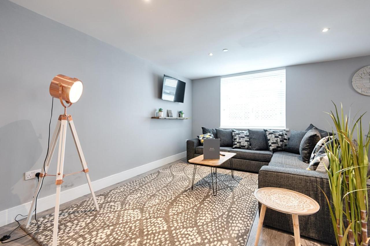 3 Rm Studio, Open-Plan Living, Dining, & Kitchen Llanelli Eksteriør bilde